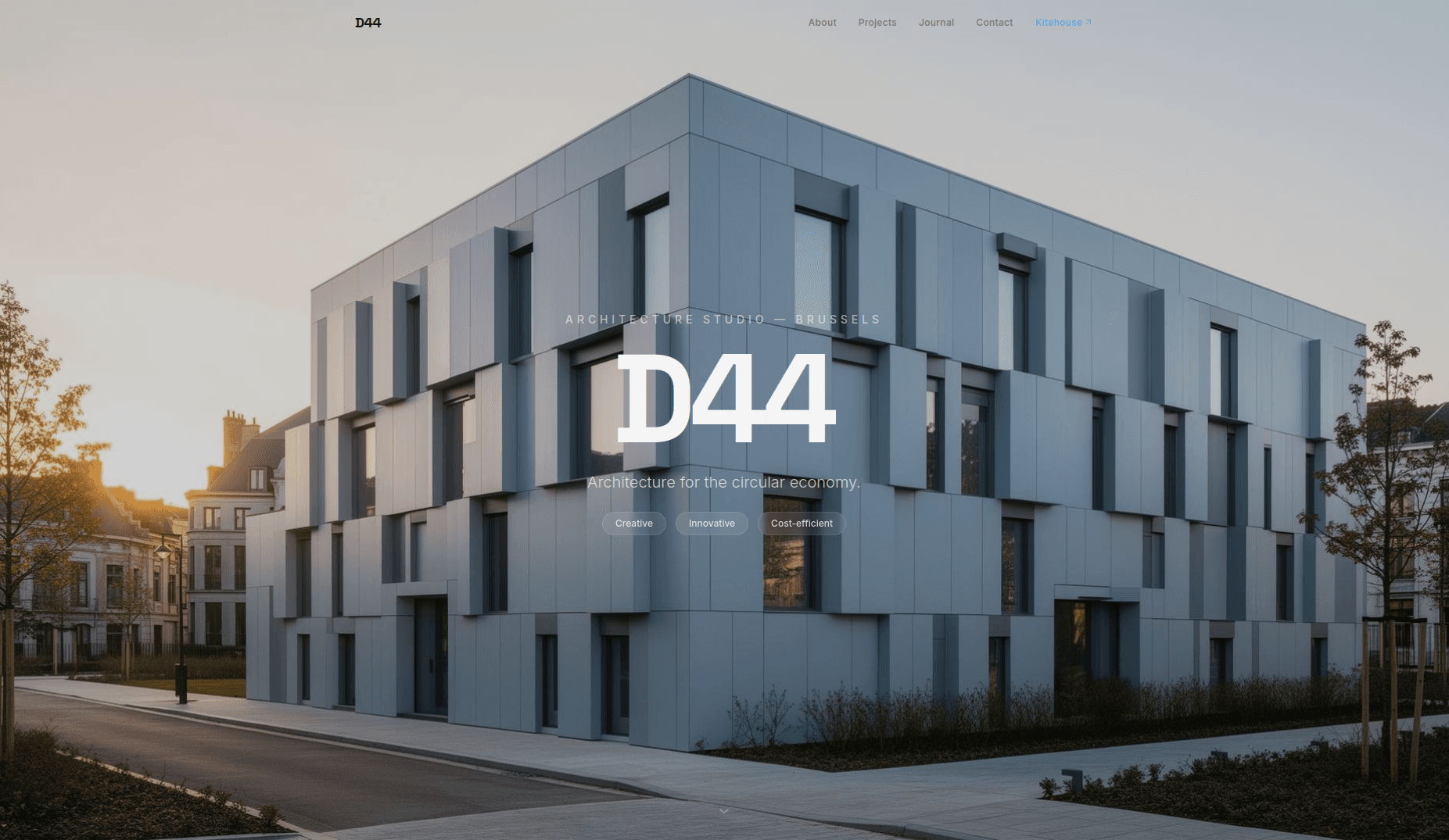 D44 - React.js Portfolio Website project screenshot